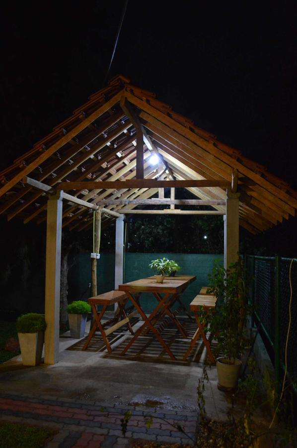 Airport Green Hotel Katunayake Exterior photo